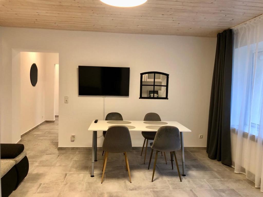 Erdgeschoss-Appartement Mit Seeblick Ahrensbok Exterior foto